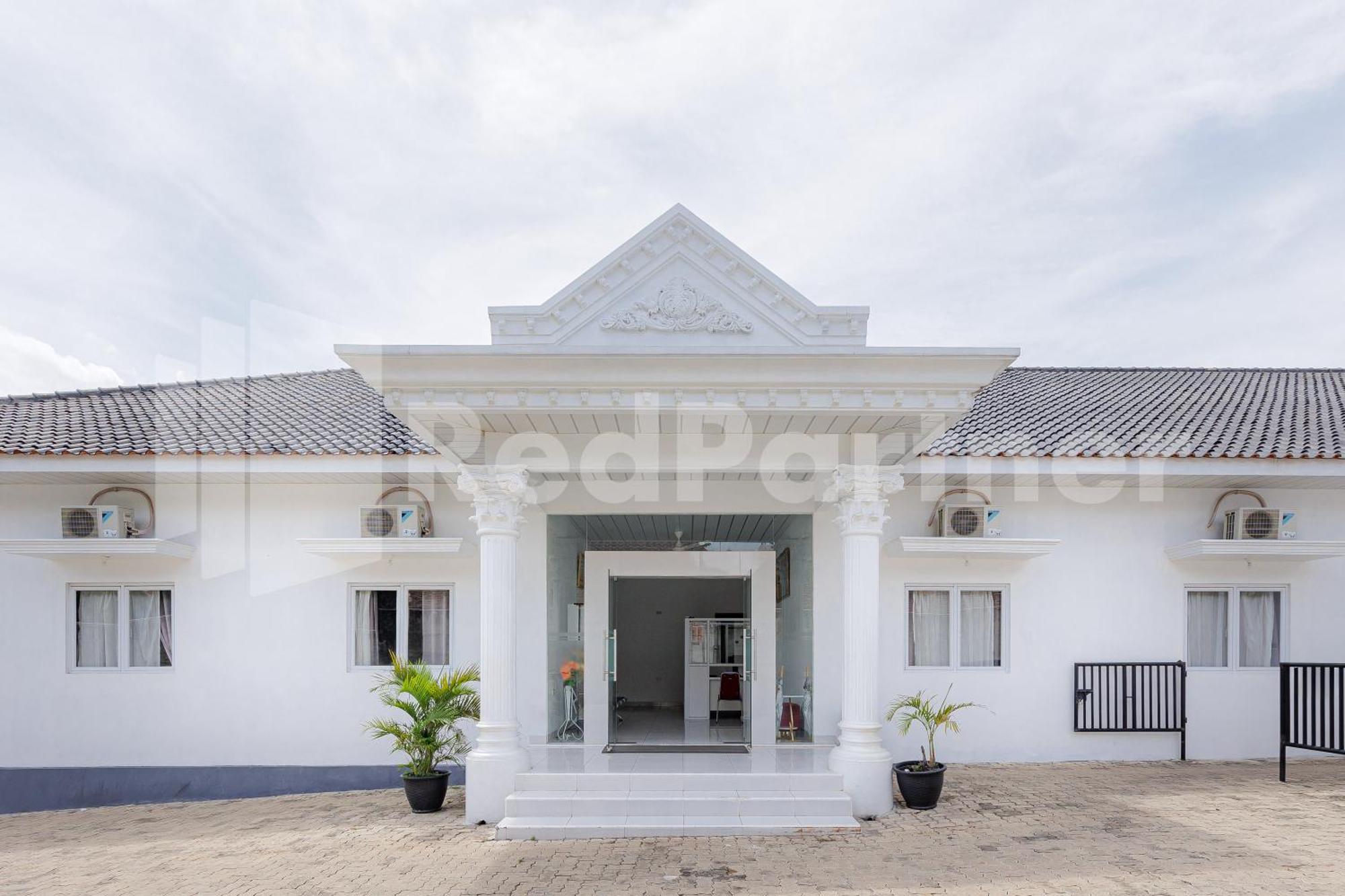 Sanama Kostel 2 Syariah Mitra Reddoorz Hotel Bandar Lampung Bagian luar foto