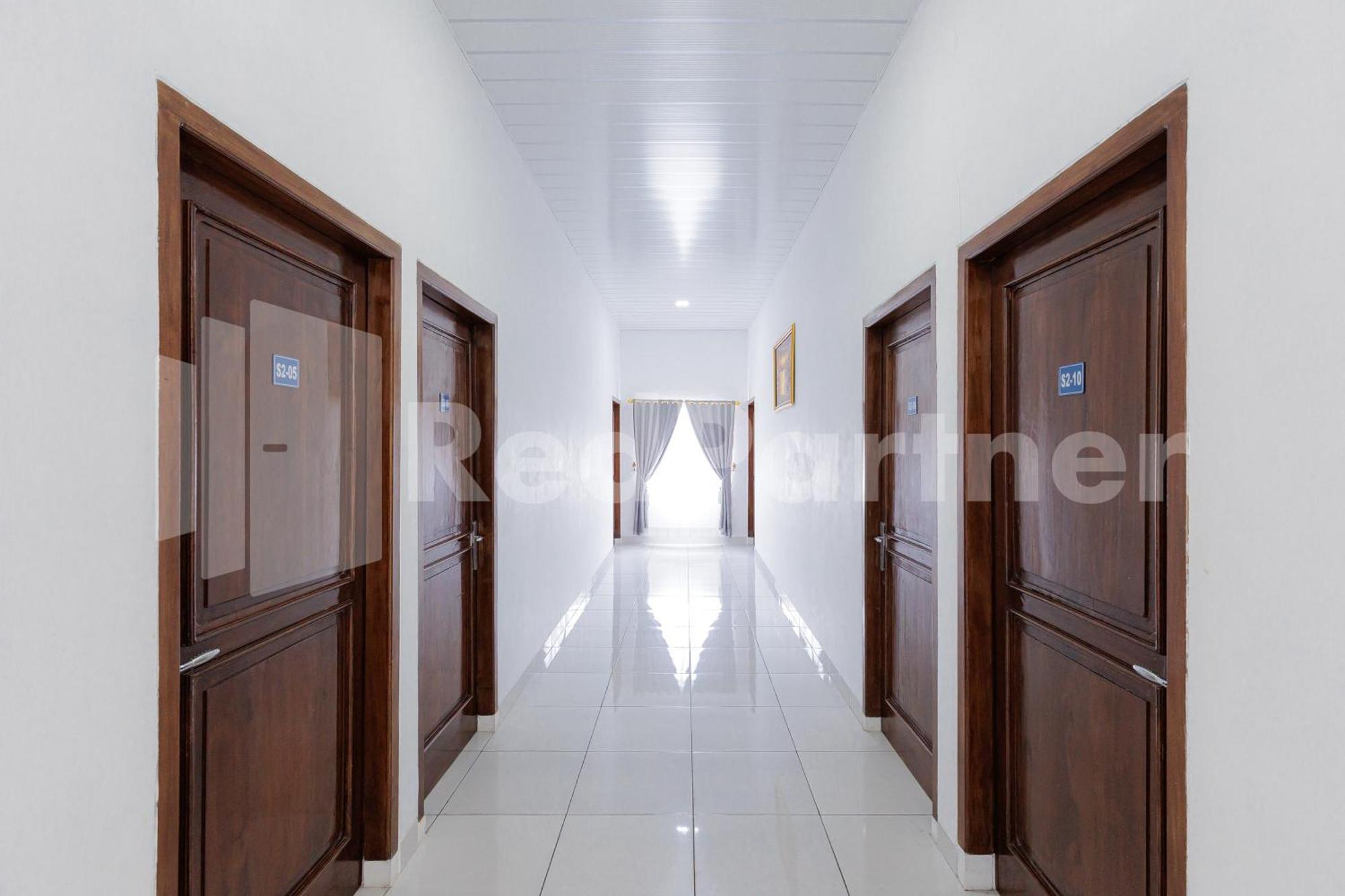 Sanama Kostel 2 Syariah Mitra Reddoorz Hotel Bandar Lampung Bagian luar foto